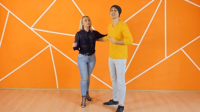10 Basic Sensual moves in Bachata | Bachata Sensual for Beginners | by Marius&Elena смотреть онлайн