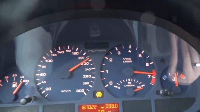 Alpina B3 E46 3,3 0-235 km/h смотреть онлайн