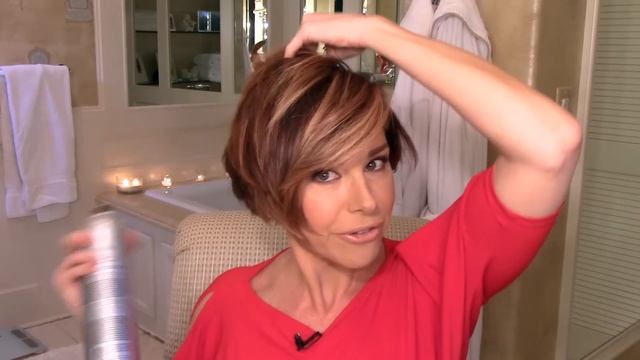 HOW TO STYLE A PIXIE CUT 4 WAYS: Messy, Feminine, Curly Bob & More! | Dominique Sachse смотреть онлайн