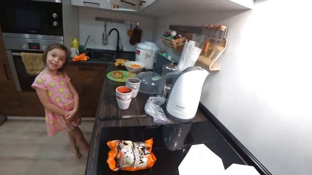 VLOG: УДАЛЕНКА, ЭТО ТРЕШ / КАК РАБОТАТЬ С ДЕТЬМИ? Самоизоляция 7 день! 03.04.20 смотреть онлайн