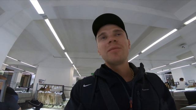 Золотой рынок Ереван смотреть онлайн