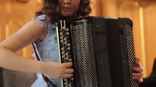 О. Джойс ,,осенний сон"обработка Г.Шендерев. исполняет Лиля Мустафаева смотреть онлайн