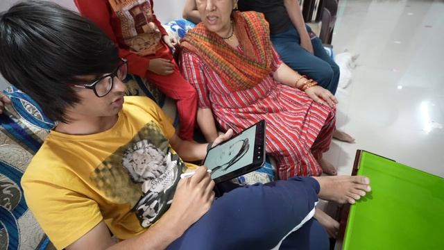 New Ipad Pro Le Liya ?