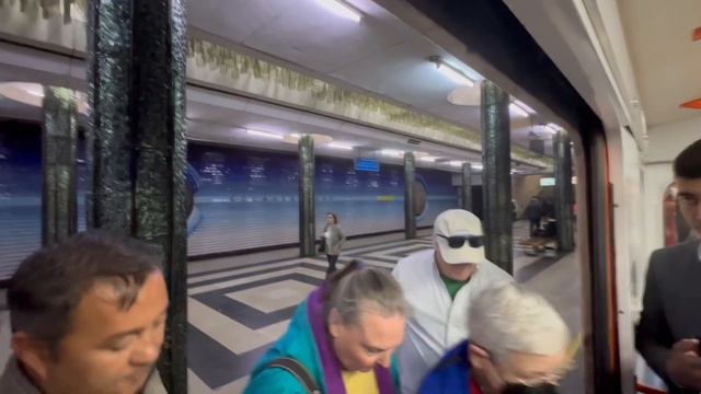 Metro (Tashkent, Uzbekistan)
