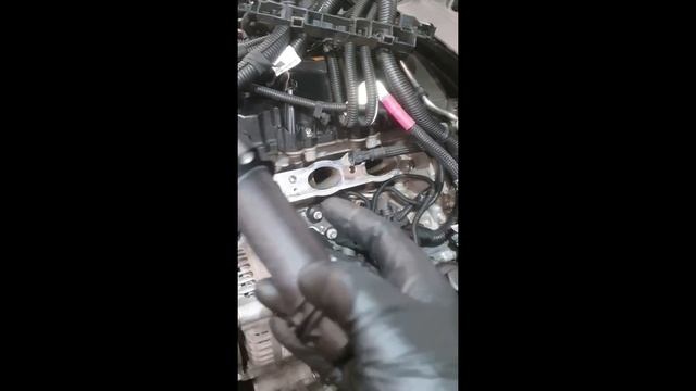BMW B38 B48 B58 B47 B57 Engine coolant loss engine block connector failure смотреть онлайн