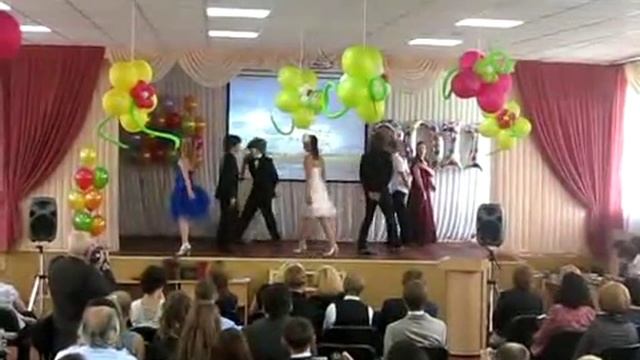 Вальс на выпускном 9 классов Н. Новгород гимназия №53. смотреть онлайн