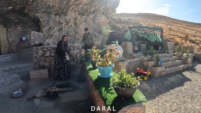 "Veterinarians Bring Vaccines to the Wild: A Glimpse into Amir's Animal Cave" смотреть онлайн
