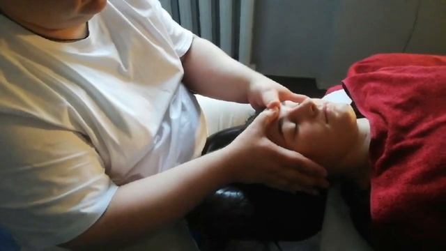 Индийский массаж головы смотреть онлайн