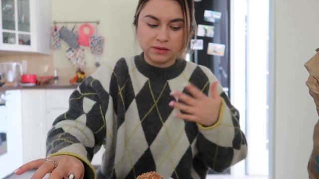 MUKBANG! ЗАЧЕМ МЫ ПЕРЕЕХАЛИ В ПОЛЬШУ | carrypingwin смотреть онлайн