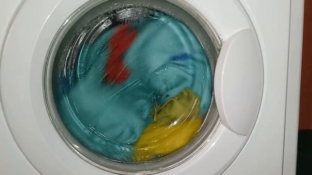 Стирка на стиральной машине INDESIT WISL 62.Синтетика.Обычная стирка 60 смотреть онлайн