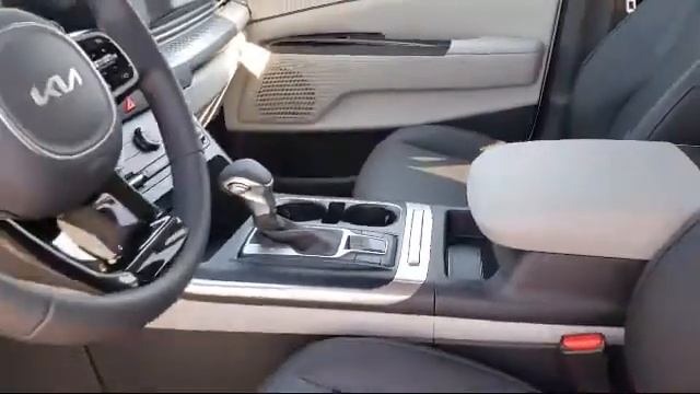 2022 Kia Carnival смотреть онлайн