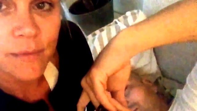 Should men wear tights смотреть онлайн