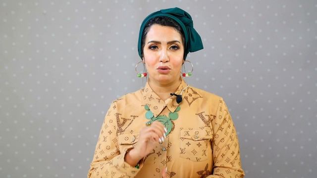 فيلر الشعر؟!! ايه هو الفيلر للشعر و ما هو فرقه عن البروتين مع اخصائية العانية بالشعر و البشرة شيري смотреть онлайн