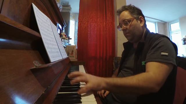 "В света на пианото" V "Лекция без думи" с Георгиос Филаделфевс смотреть онлайн