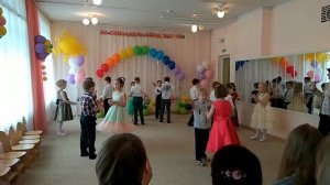 Выпускной в д/с 2017. Полька.