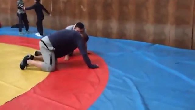 Борьба/Wrestling.Тренировка новичков смотреть онлайн
