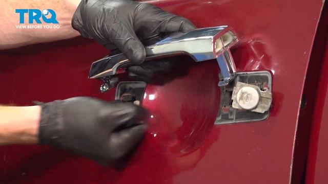 How to Replace Front Drivers Side Exterior Door Handle 2004-2015 Nissan Titan смотреть онлайн