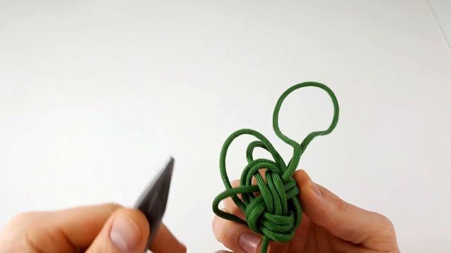 How to make a Ball Keychain [by ParacordKnots] смотреть онлайн