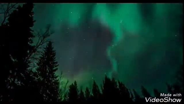 Magnificent Northern lights In Sweden смотреть онлайн