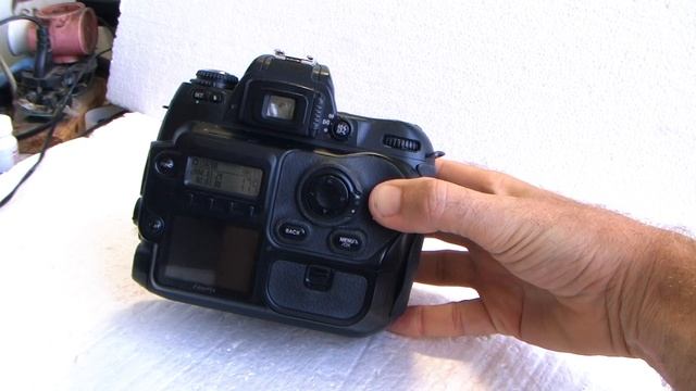 FUJIFILM S3 PRO глюк с "черным кадром" смотреть онлайн