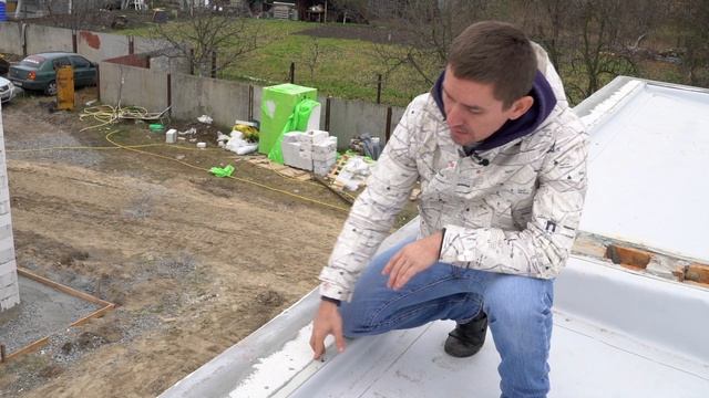 Строительство домов. ОДНОСКАТНАЯ КРЫША. Детали строительства плоской крыши на одноэтажном доме. 16+ смотреть онлайн