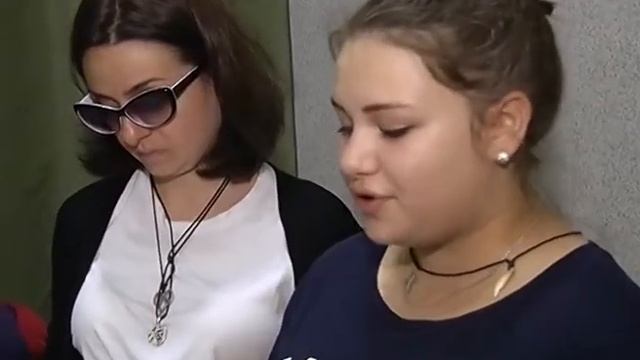 "Скоро выпускной" - подготовка в Развилковской школе смотреть онлайн
