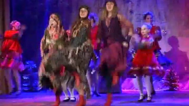 Пора новогодних ёлок в Копейске смотреть онлайн