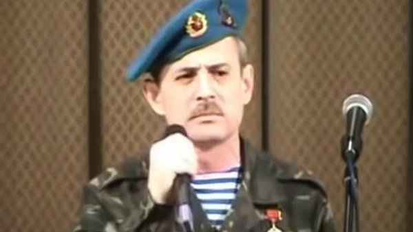 Зашел седой солдат в автобус Цена войны