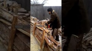 Колка дров и распил горбыля (минус 30 за бортом)