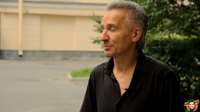 АНДРЕЙ ФЕДЕЧКО о работе «звёздным» фотографом, дружбе с известными артистами и группе «Сонце-Хмари» смотреть онлайн
