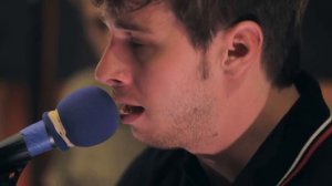 Foster The People - «Pumped Up Kicks» Acoustic (High Quality)
