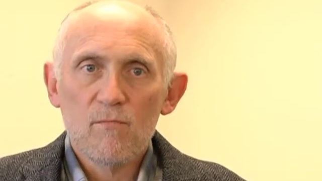 Armin Shimerman - THE ROAD TO MECCA смотреть онлайн