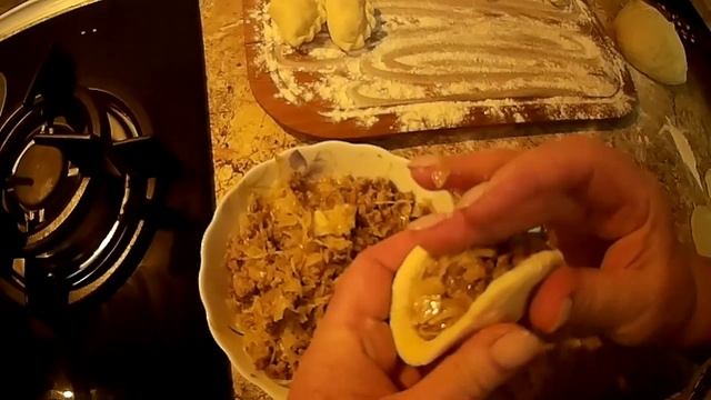 ДАГЕСТАНСКИЕ КУРЗЕ С МЯСОМ БЕЗУМНО ВКУСНЫЕ И СОЧНЫЕ | ВАРЕНИКИ (КОЛДУНЫ) Вареники с мясом рецепт. смотреть онлайн