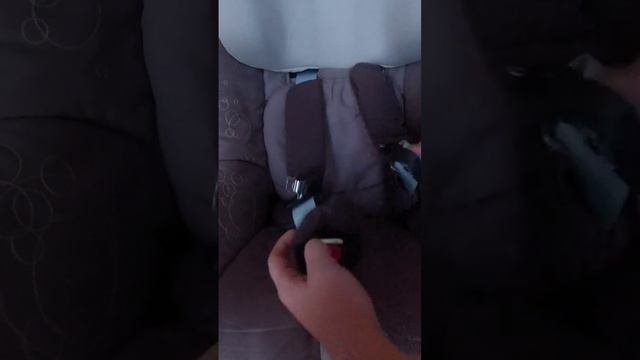 Автокресло Maxi-Cosi Pearl с базой FamilyFix смотреть онлайн