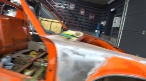 Шлифовка кузова автомобиля перед покраской