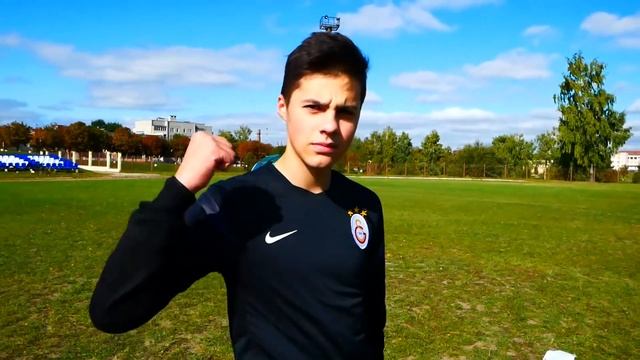 40 метров до ворот ЧЕЛЛЕНДЖ / забить не касаясь земли! смотреть онлайн