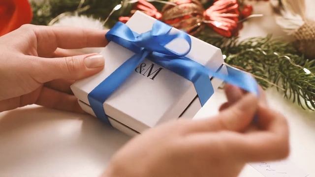Браслет с подковой на нити смотреть онлайн