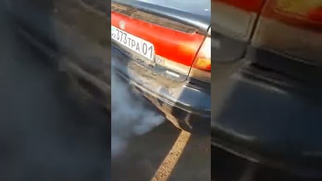 Mazda 626 1.8 холодный запуск дымит смотреть онлайн