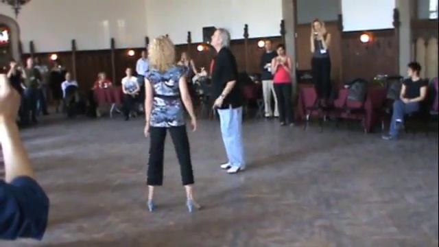 Milonga - Corridas con Traspie смотреть онлайн