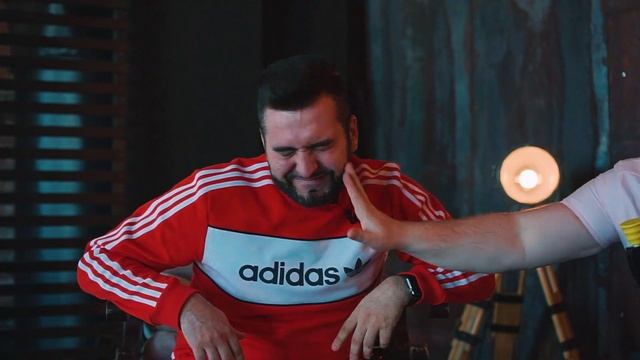 Мужской обзор игры Bop It / ЧЁ ПРИНЁС? смотреть онлайн