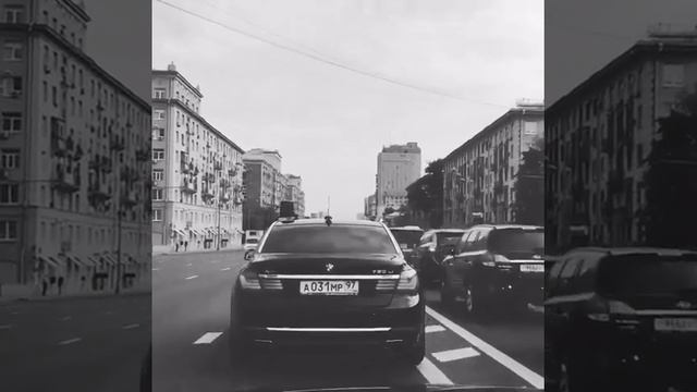люди кто нибудь как песня называется??? смотреть онлайн
