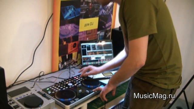 MusicMag.ru: Vestax VCI-300 DJ controller video review смотреть онлайн