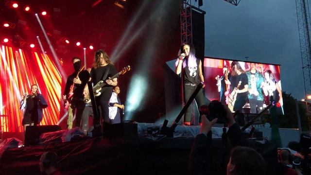 Aqua - Roses Are Red (Live@Zinkensdamm) 4K смотреть онлайн