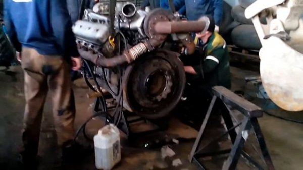 Заводим двигатель с Грейдера