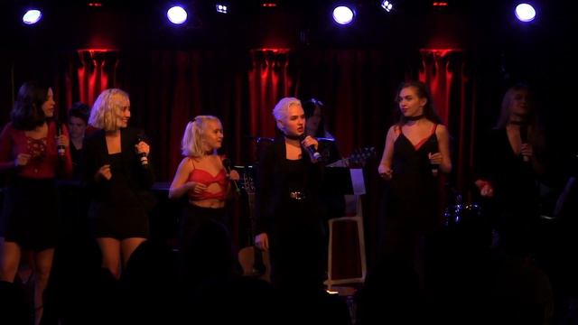 Meg Bush, Victoria Fanning, Chloe Rice, Lauren Santos, Sylvie Tamar, Abigail Shapiro - "Six Medley" смотреть онлайн