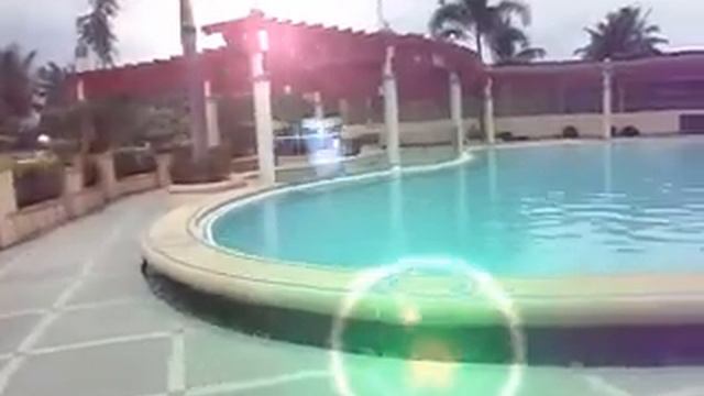 Villa Bong Commercial HSM смотреть онлайн