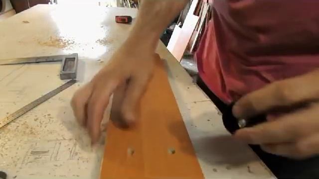 Сборка мебели. Установка регулируемой ножки. смотреть онлайн