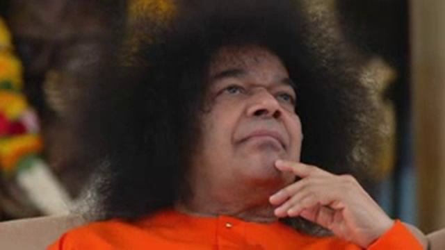 Gayatri mantra by Sai Baba смотреть онлайн