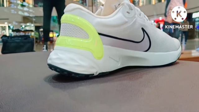 Nike Renew Run 3 First Look смотреть онлайн