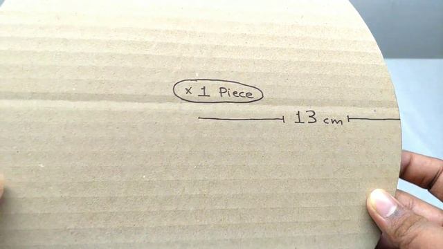 DIY Marshmello Helmet Made Out Of Cardboard смотреть онлайн